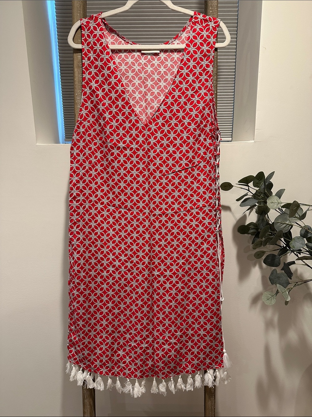 MICHAEL Michael Kors Red and White Geometric Swim Coverup with Tassel Hem - NWOT